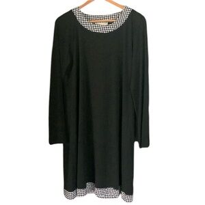Michael Kors women’s black long sleeve dress with whiteblack checked large NWT